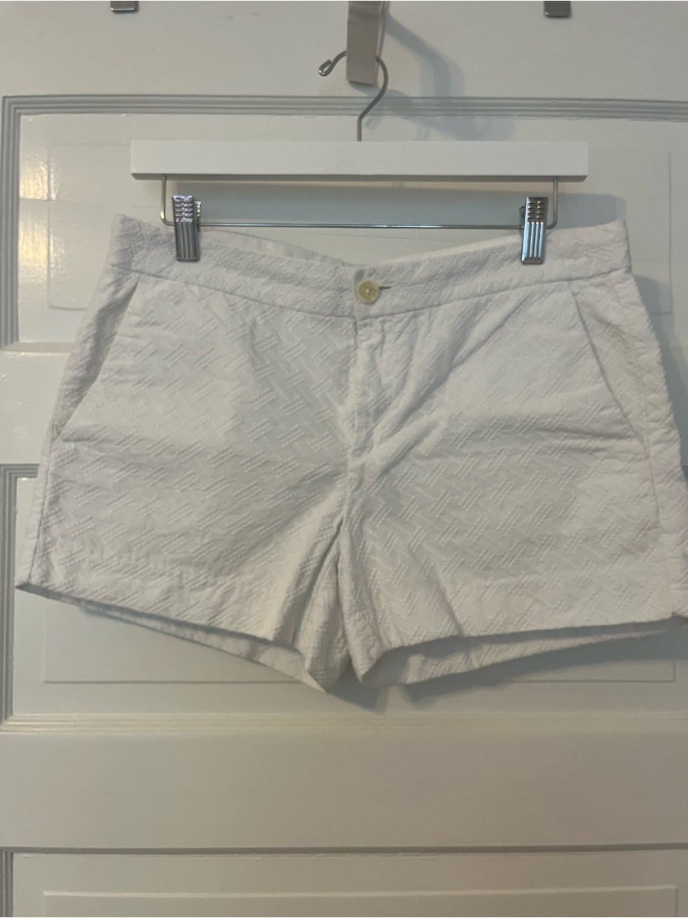 Banana Republic White Crochet Cotton Eyelet Shorts “Hampton Fit”